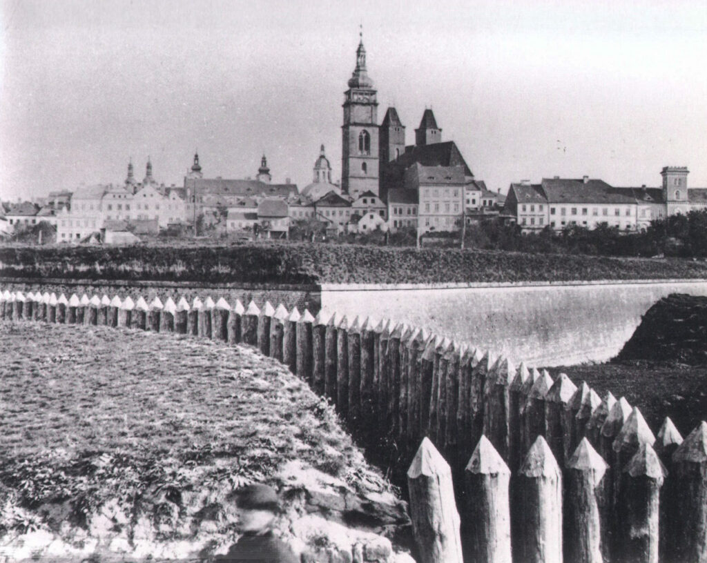 ケーニヒスグレーツの要塞