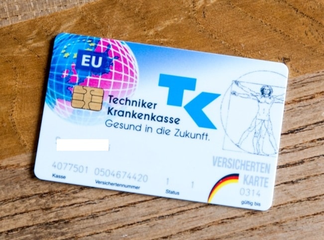 国民健康保険 & 個人保険 どっちがお得？ | Pfadfinder24