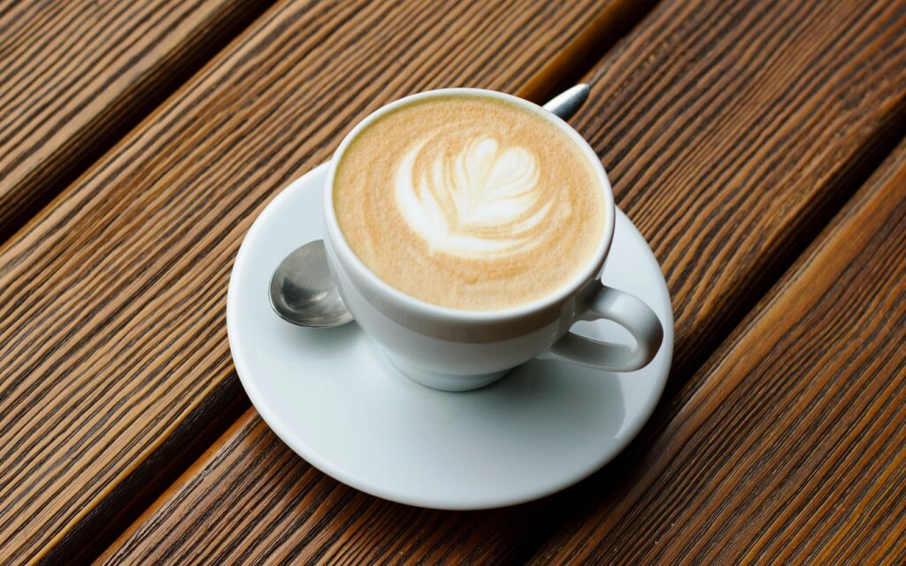 自宅でおいしいカプチーノを作る!豆探し & 機材選び