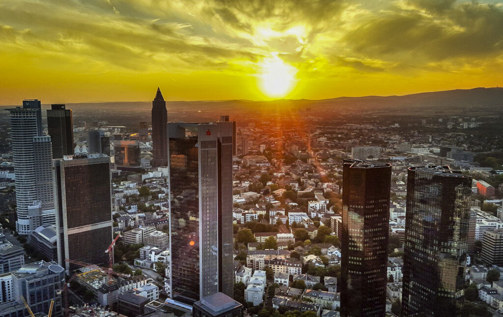 銀行に投資相談