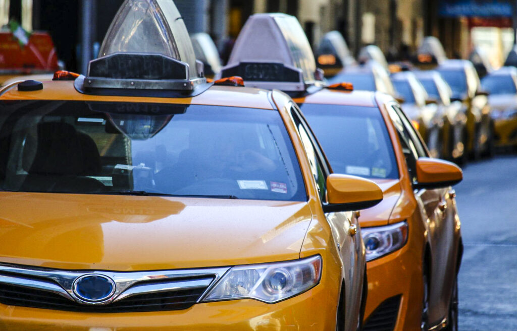 ウーバーファイル 暴露 政治家も学者も金次第!