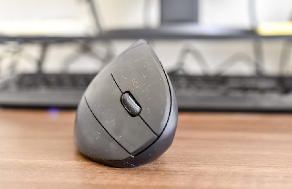 アンカー縦型マウス 第一印象