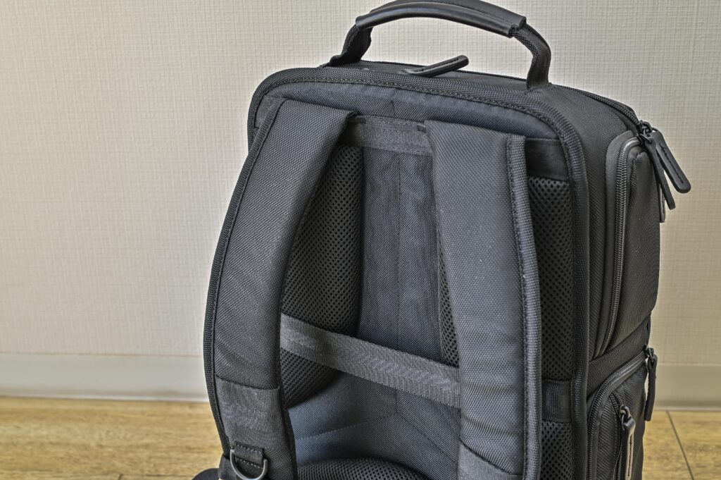 背負った際に快適かどうか