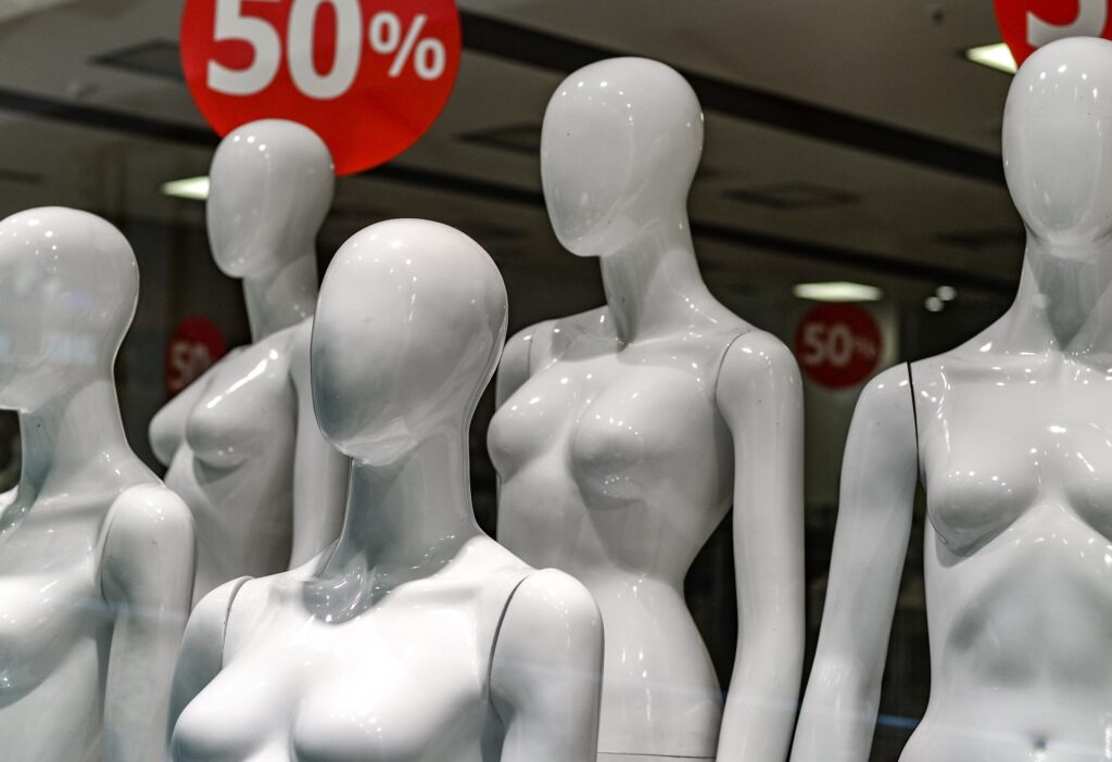 ドイツ経済 2023年度は景気後退確実 でも何故？