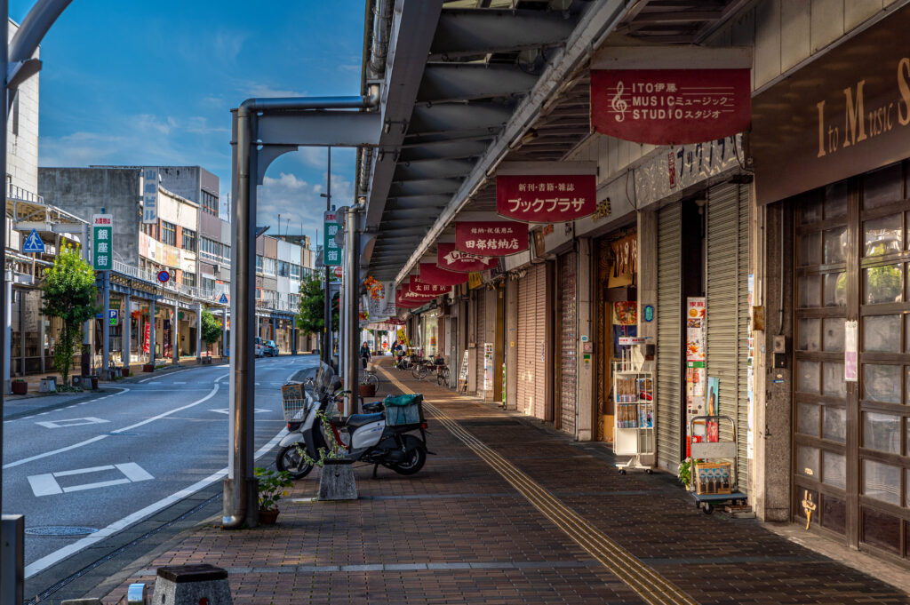 何故日本は国内総生産高でドイツに抜かれたのか