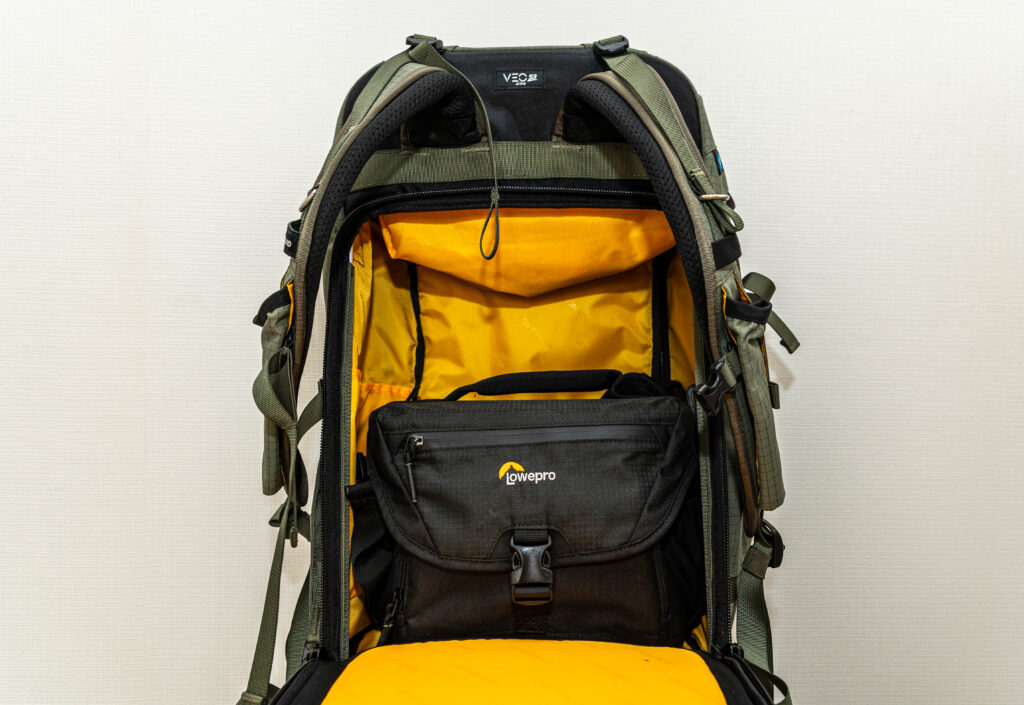 カメラリュック ヴァンガード VEO ACTIVE 53GY + ロープロ　AW180