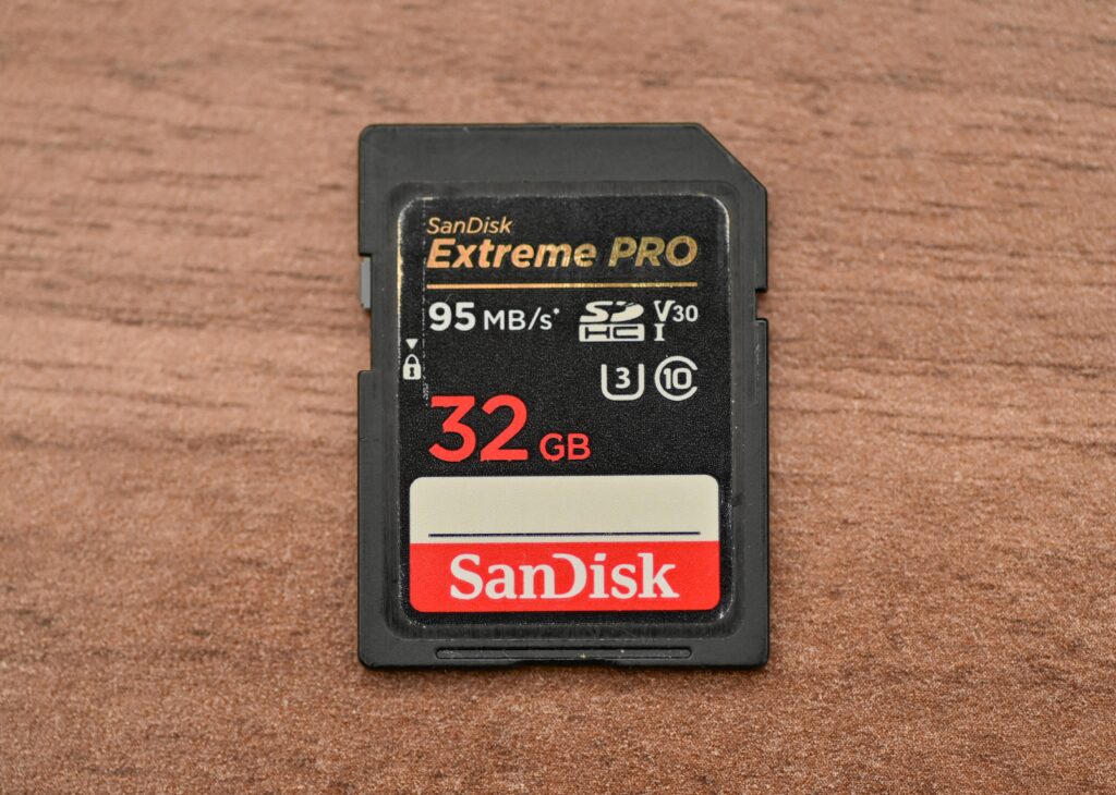 SandiskのUSH-Ⅰ方のSDカード