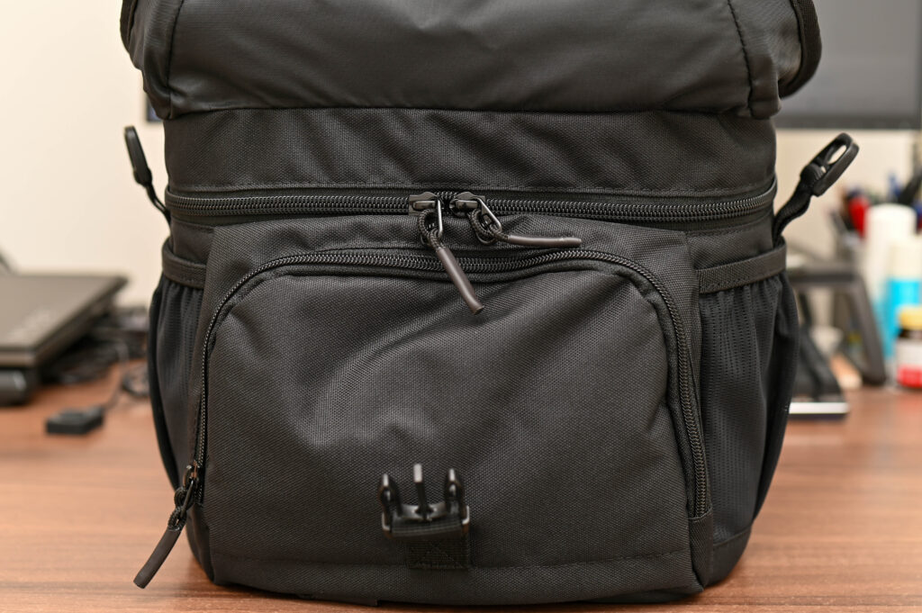 ロープロカメラバック 正面