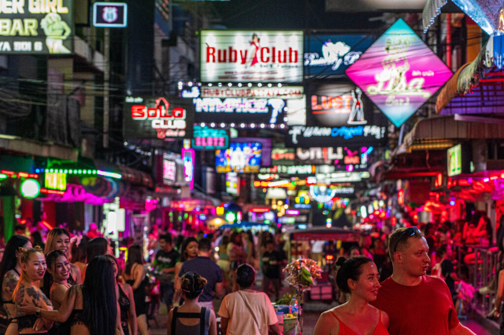パタヤ ソイ6　夜景