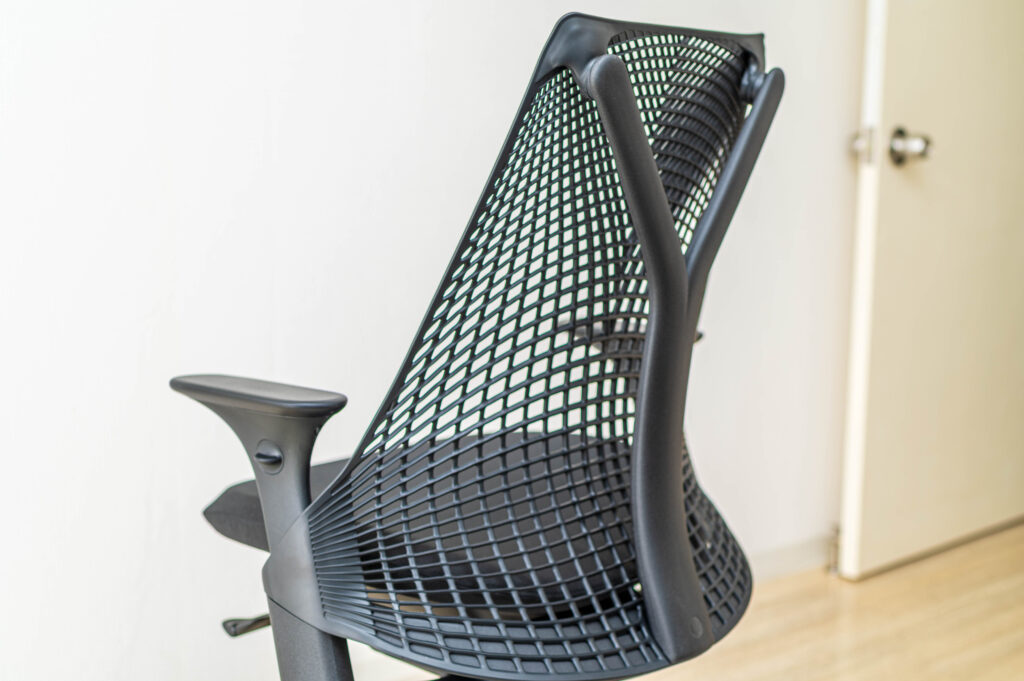 【オフィス用椅子】セイルチェア 腰痛軽減なるか?