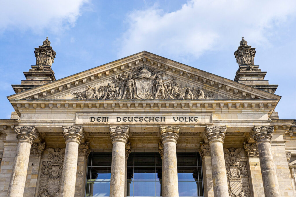 メルツ新政権 大臣の主な顔ぶれ ピエロは誰だ？