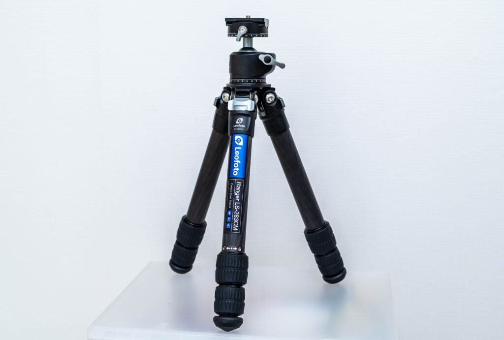旅行用三脚を探せ！Leofoto LS-283CM+LH30