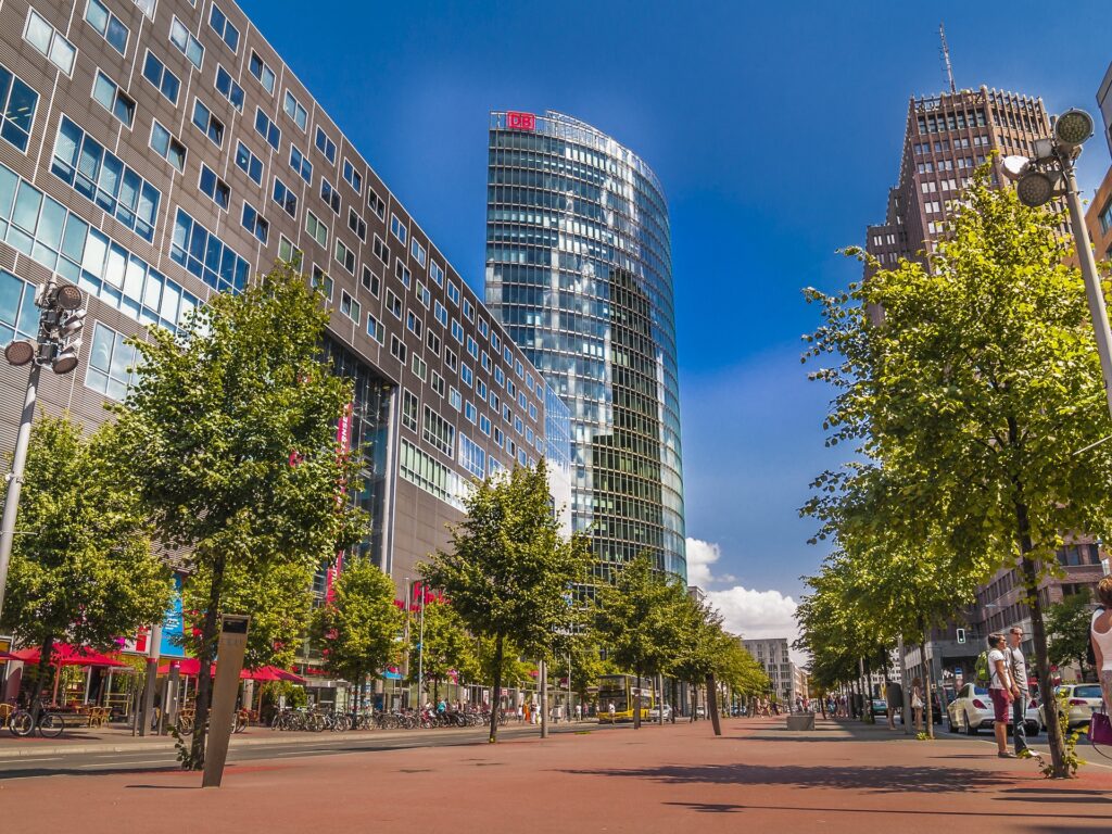 スキャンダル会社 ドイツ鉄道の誕生