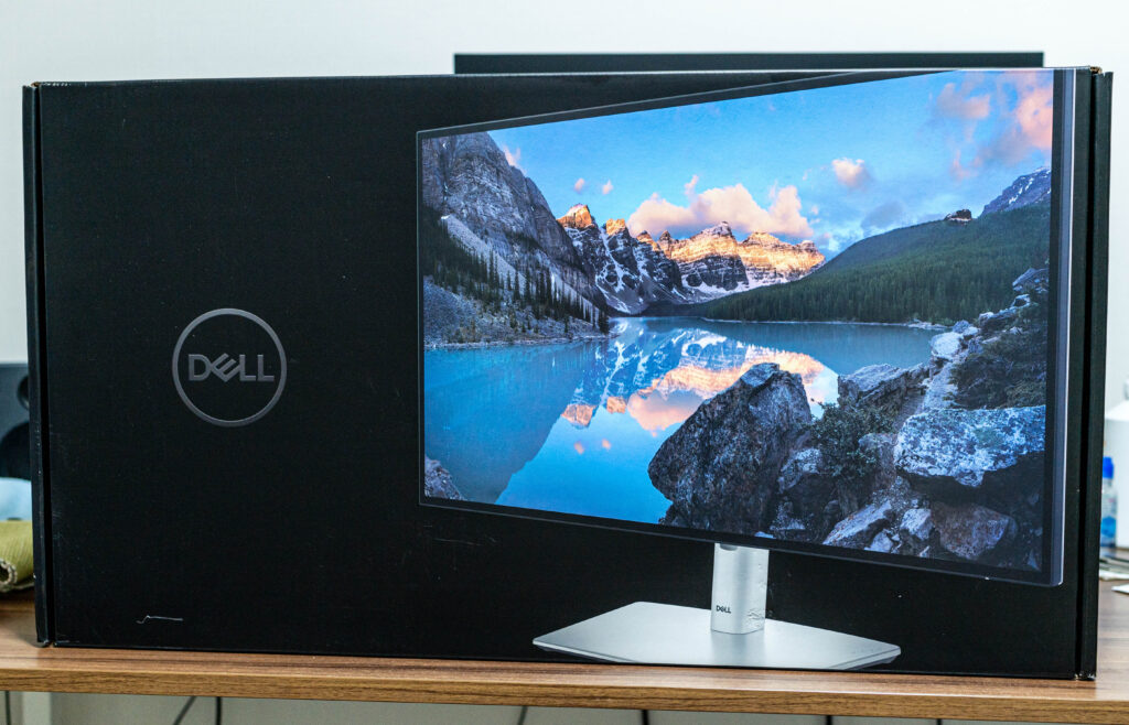 DELL U2724DE 2ヶ月使用レビュー