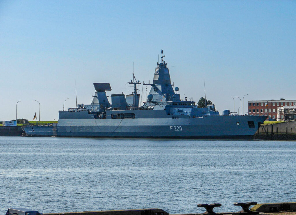 独 vs.日 オーストラリア海軍 駆逐艦 入札競争